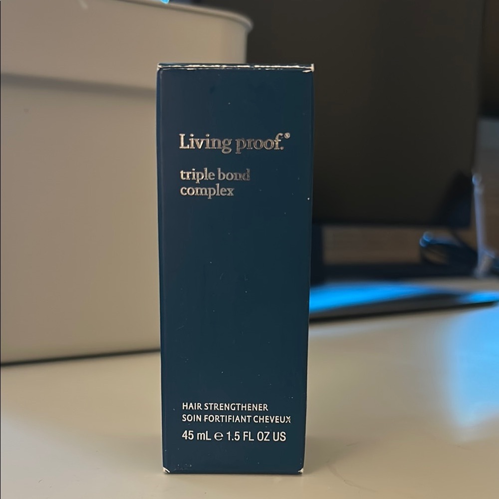 Living Proof Triple Bond Complex Hair Strengthener - Blue